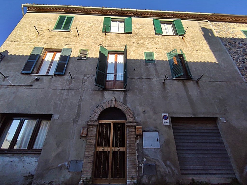 Casa indipendente in vendita 4 Stanze da letto a Castel Viscardo