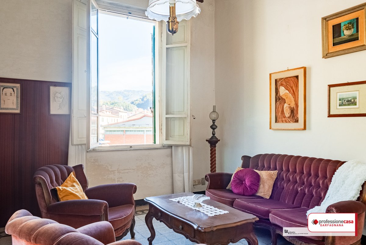 Appartamento in vendita 6 Stanze da letto a Castelnuovo Di Garfagnana
