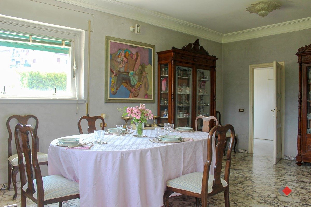 Villa in vendita 6 Stanze da letto a Castelnuovo Di Garfagnana