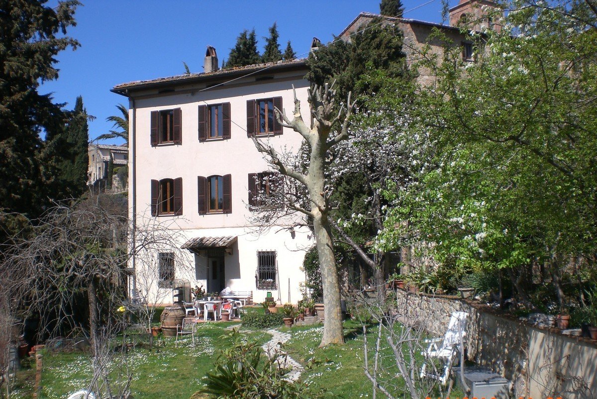Villa in vendita 5 Stanze da letto a Chiusi