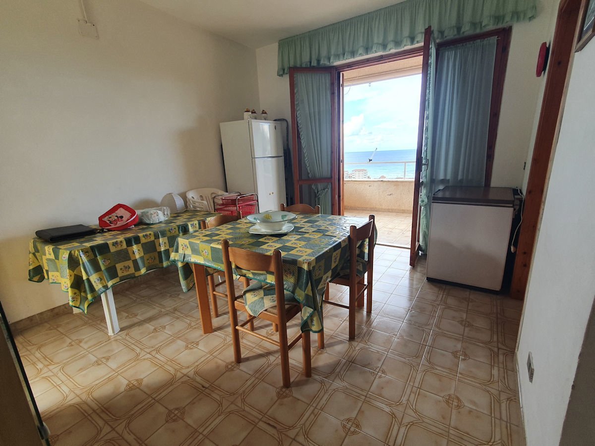 Appartamento in vendita 3 Stanze da letto a Falconara Albanese
